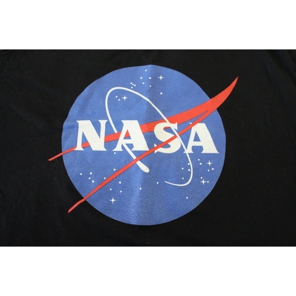 New with Tags Nasa Tee - Kid Dangerous - Large fits Med - Picture 2 of 7